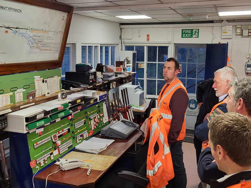 Universal Signalling